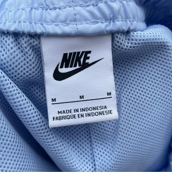 Light Blue Shorts (M) - Picture 8 of 8